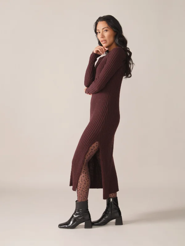 Women's V-Shaped-Neck DressesMaxi Ribbed Responsible Merino Dress in Plum