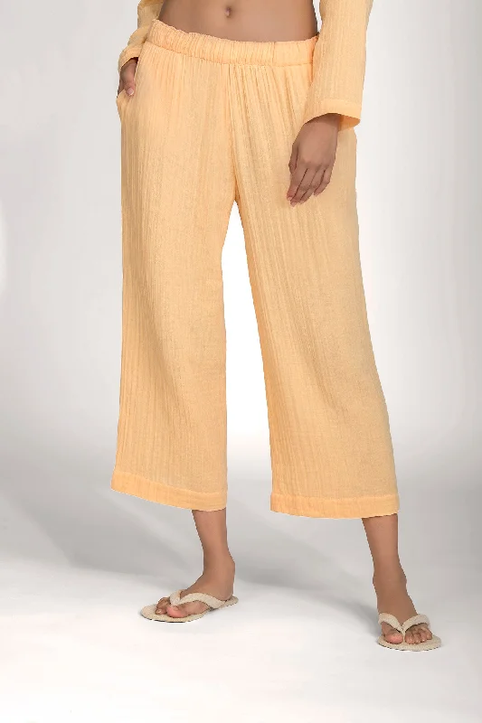 women's pajamas in a cozy, plush fabricAMELIE culottes