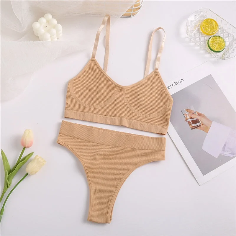 Thongs Style Beige