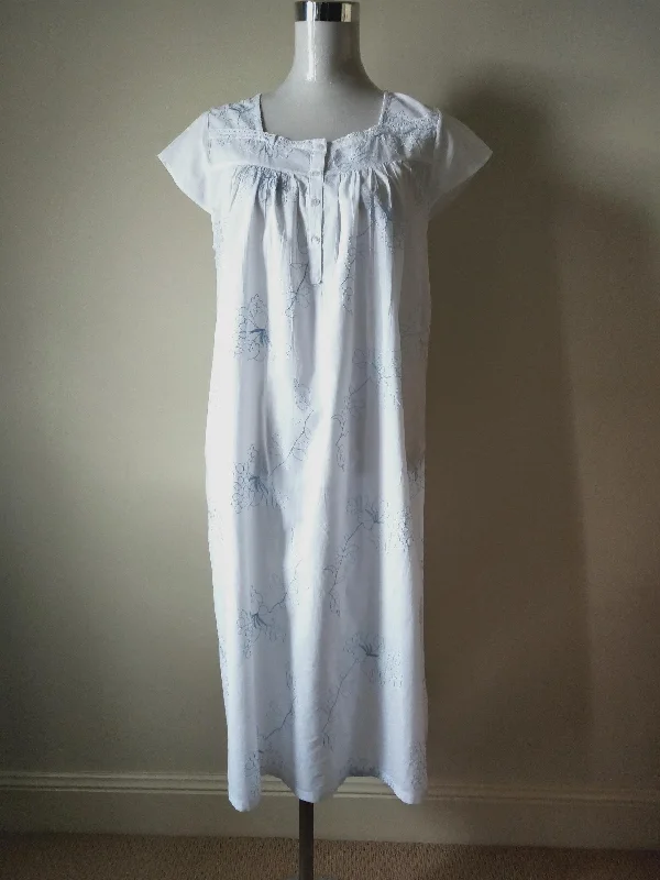 women's pajamas with a blend of comfort, style, and functionalityFrench Country Cotton Nightie FCW185