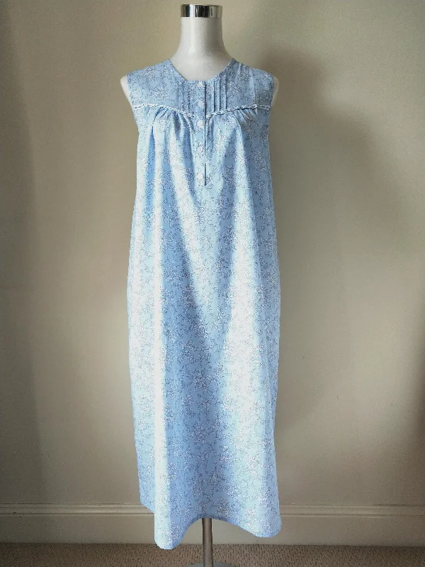 women's pajamas with a whimsical charmGivoni Vienna Blue Mid Length Cotton Nightie 8BV66V