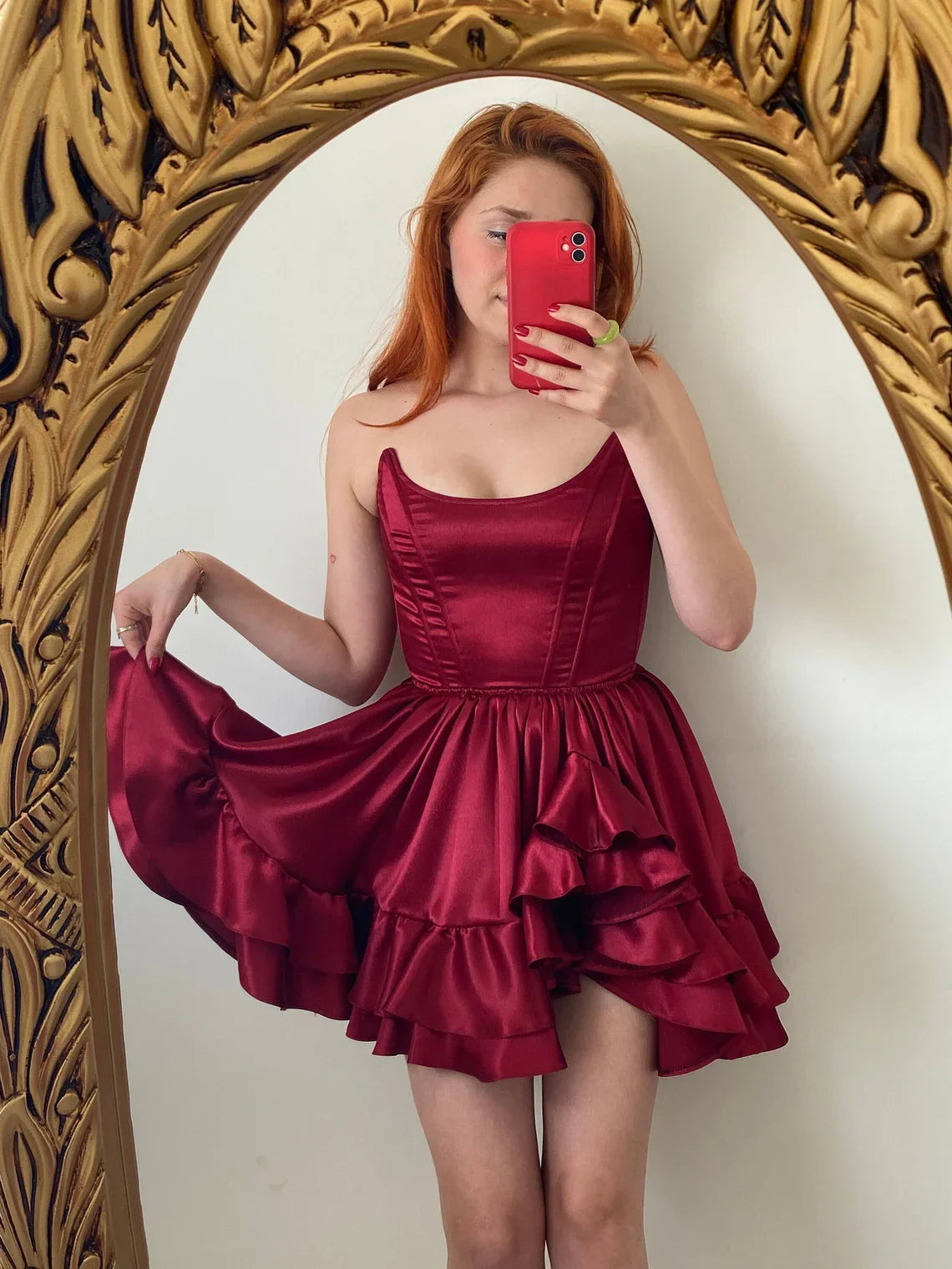 Women's Sweetheart Collar DressesBurgundy corset dress with ruffles on the sides/burgundy princess dress/party, wedding, prom, graduation , halloween dress