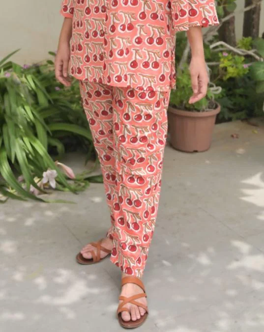 women's pajamas for those who value qualityCherries Peach Soft Cotton Pyjama