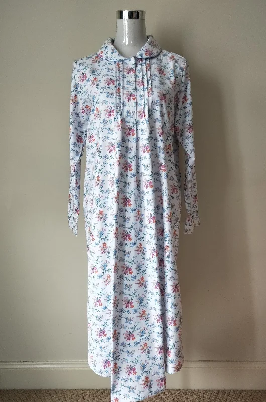 women's pajamas for those who cherish their bedtime routinesGivoni Erin Mid Length Cotton Flannelette Nightie 7FL92E