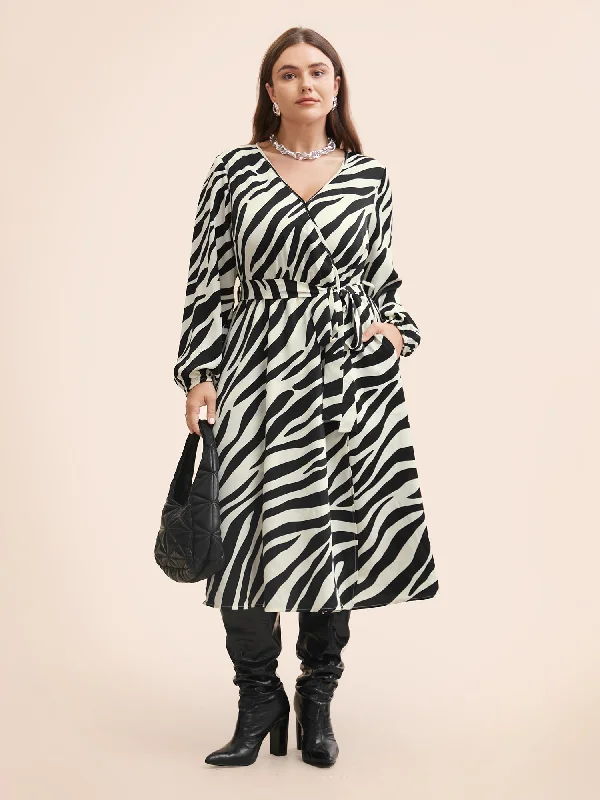 Women's Boat-Neck DressesZebra Print Overlap Collar Split Hem Dress