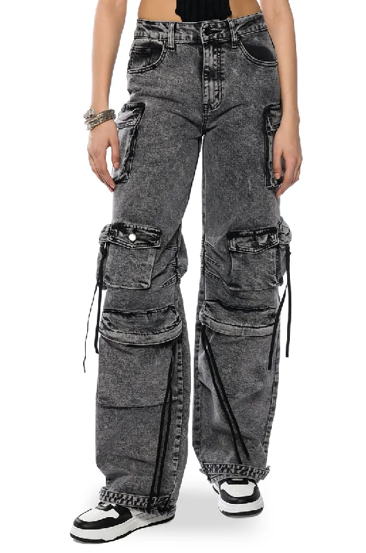 Women's Cropped PantsCOOL GIRL DENIM CARGO PANT