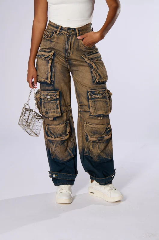 Women's Jodhpurs with Low CollarLUCID DREAMS DENIM PANT