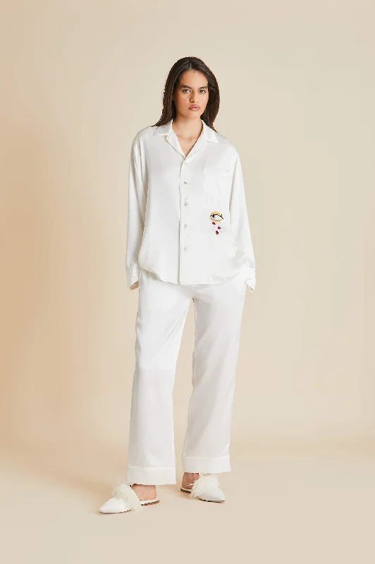 women's pajamas for lounging around the houseYves Desire Ivory pajamas in Silk Satin